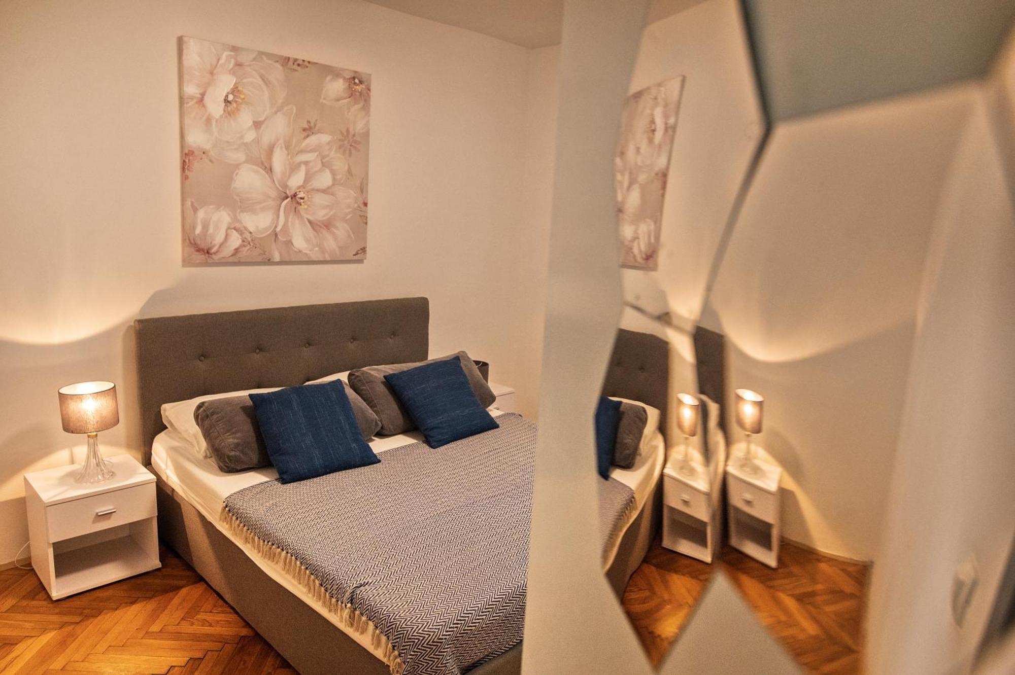 Apartment Pape สปลิท ภายนอก รูปภาพ