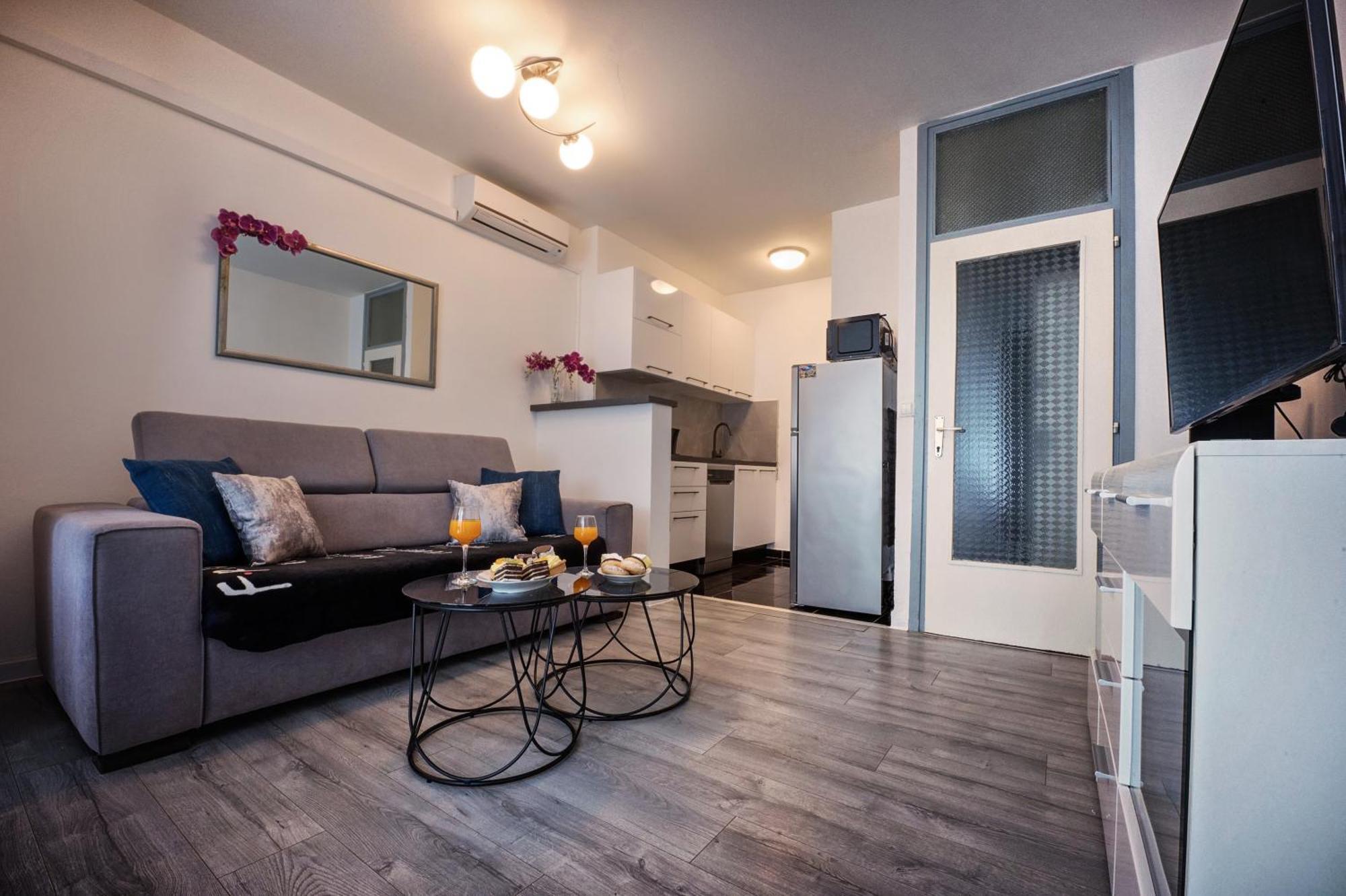 Apartment Pape สปลิท ภายนอก รูปภาพ